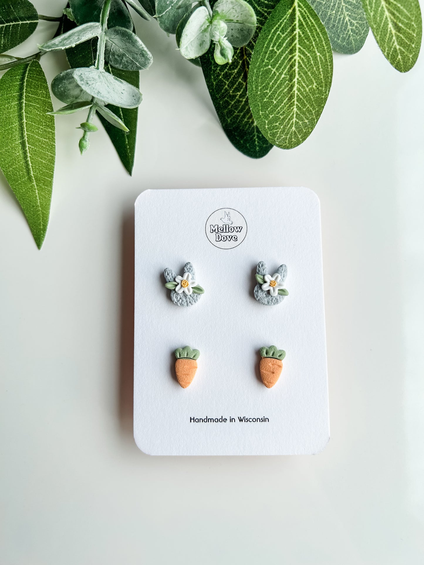 Gray/White Floral Bunny + Carrot Stud Pack