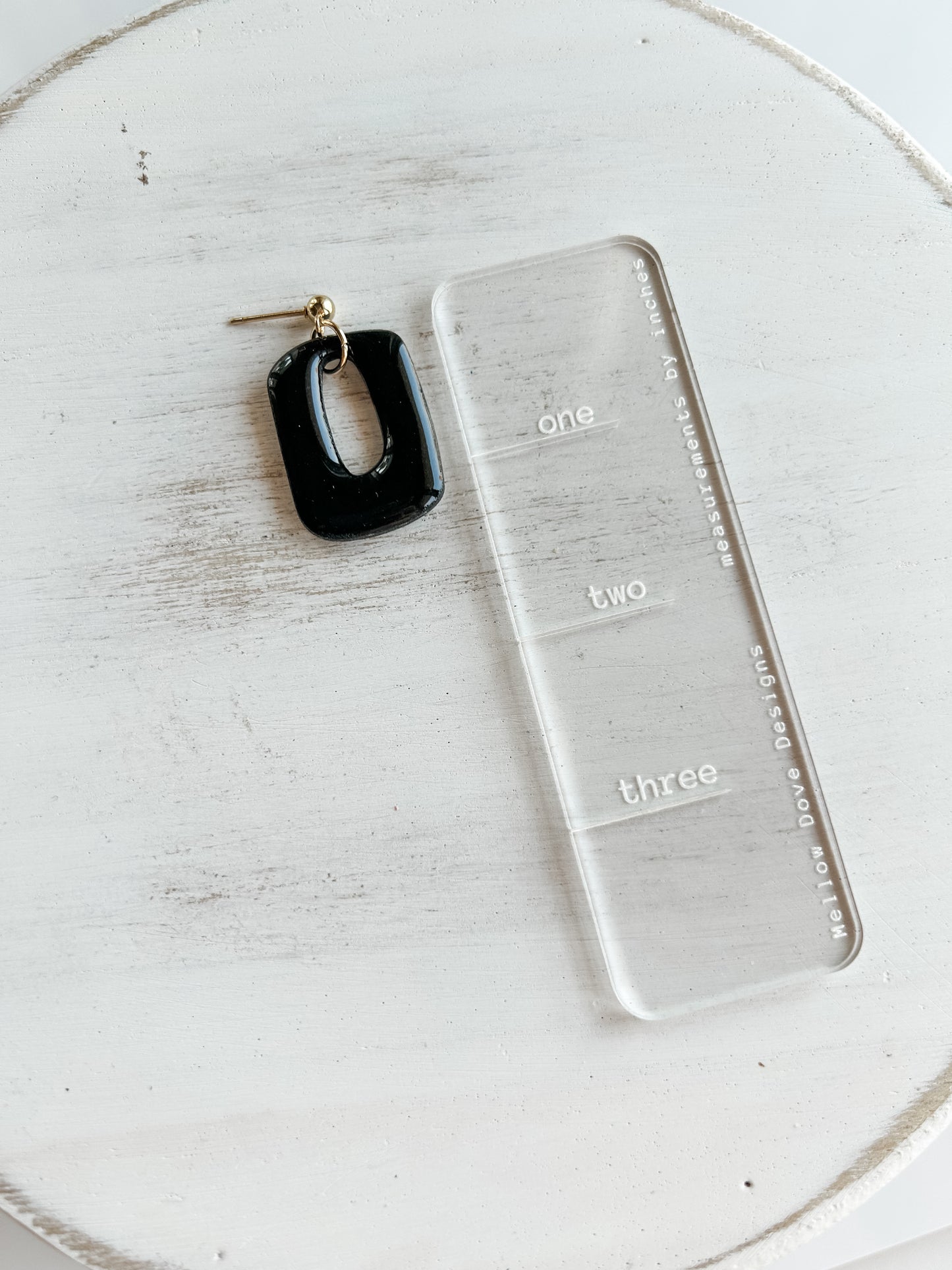 Classic Rectangle Dangle | Black