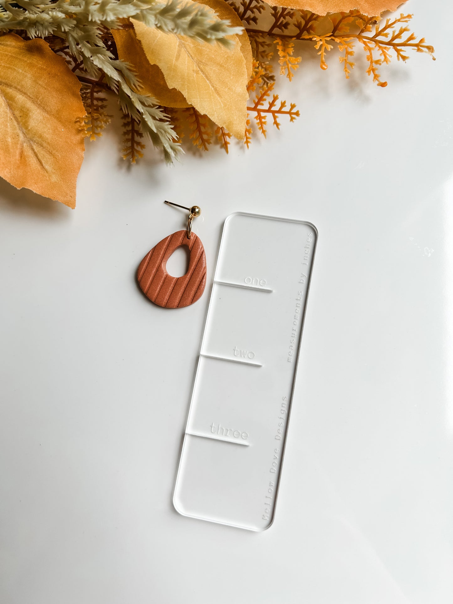 Autumn Day Ribbed Earrings