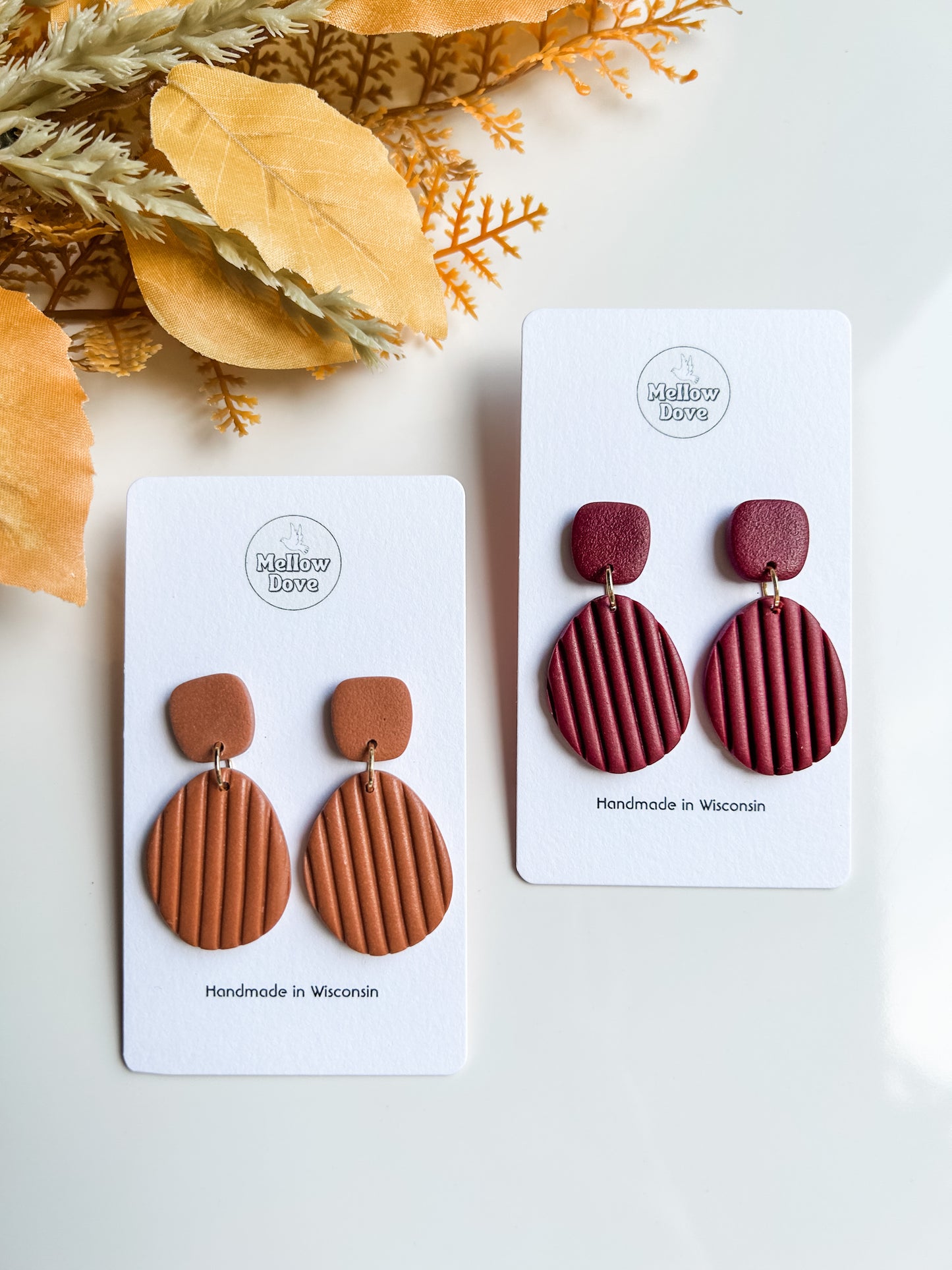 Ribbed Oval Dangle | Burgandy, Cinnamon Brown