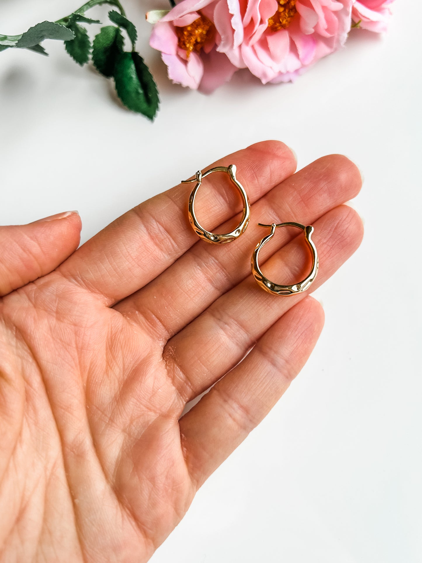Gold Filled Hammered Oblong Latch Hoops