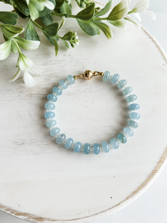 Aquamarine Quartz Gemstone Bracelet