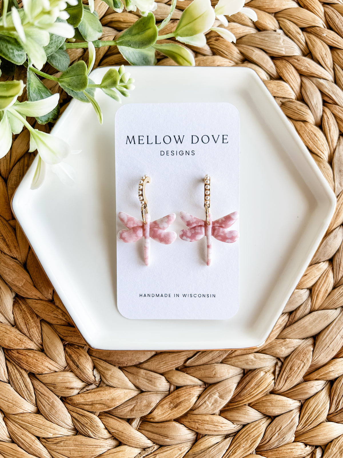 Dragonfly with Pearl Hoop
