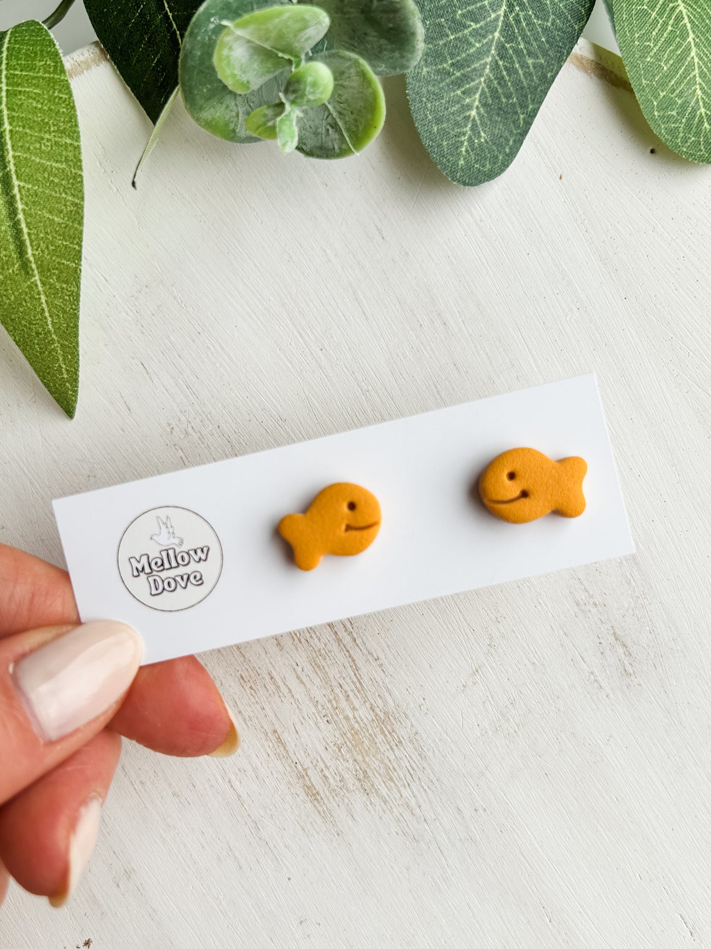 Goldfish Snack Studs